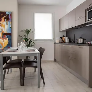 Camelot Red - Apartman