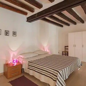 Ai Salici Apartment
