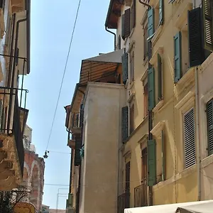 Residenza Tre Marchetti Apartment